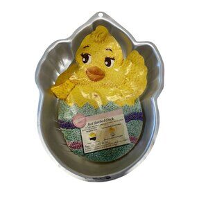 Wilton 2002 Just Hatched Chick Cake Pan Aluminum Baking Mold Easter